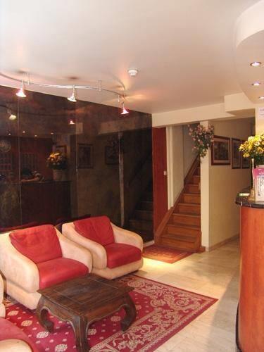 Отель Hotel Aristote