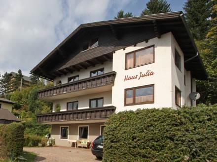 Апартаменты Holiday Home Haus Julia Mariapfarr