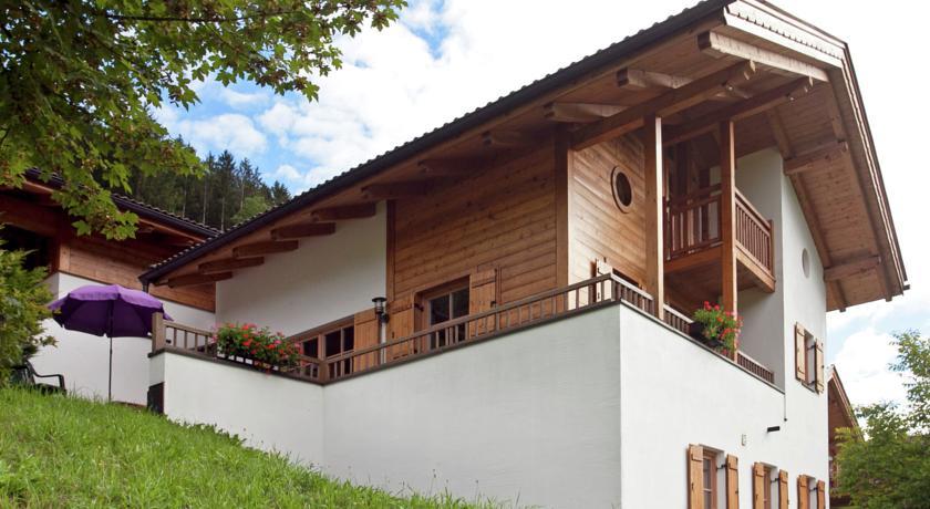 Отель Holiday Homes Im Wald Waldkonigsleiten I