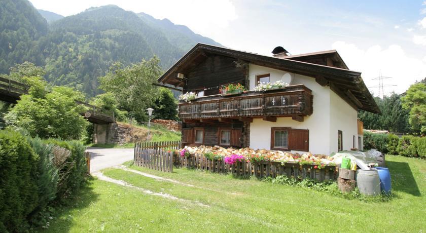 Апартаменты Holiday Home Schmiddle Matrei In Osttirol