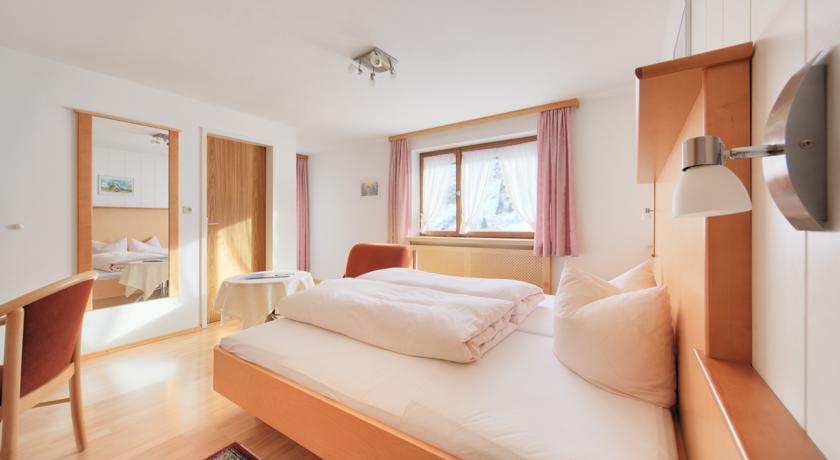 Отель Hotel Lucia