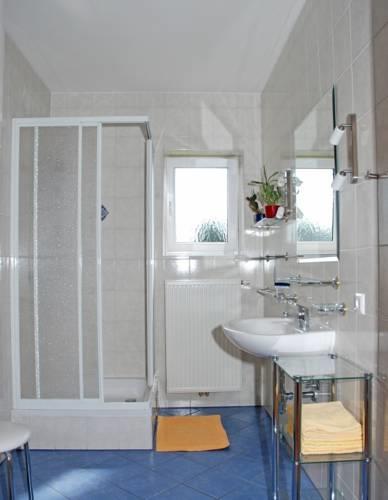 Апартаменты Appartement und Ferienhaus Walzl