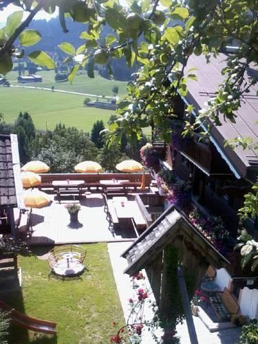 Отель Berggasthaus Hennleiten