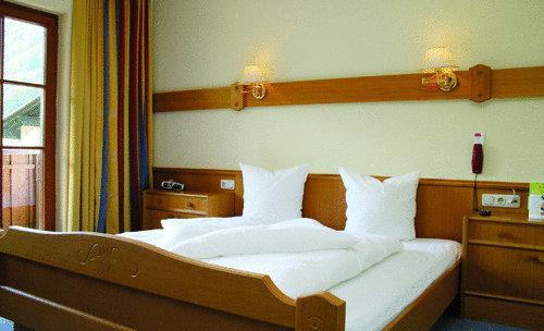 Отель Hotel Klostertalerhof