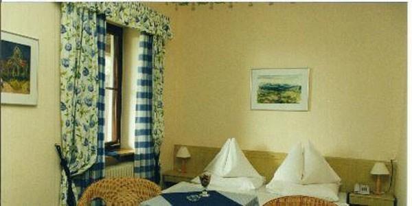 Отель Familienhotel zum Kirchenwirt-Hofer