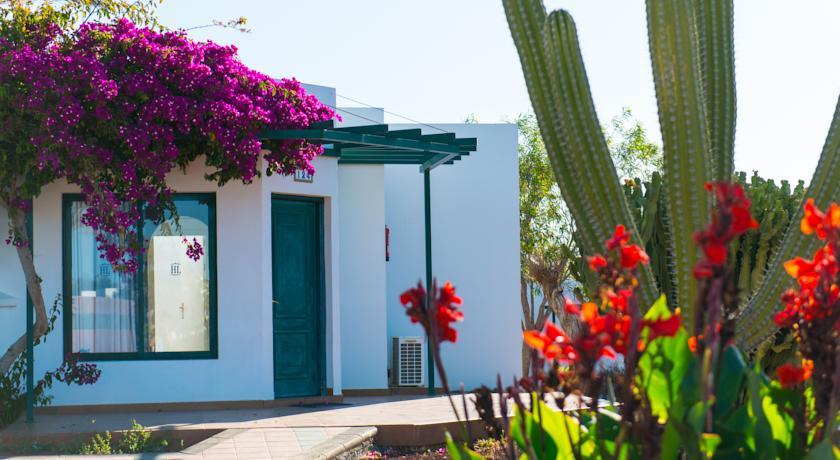 Отель HL Club Playa Blanca