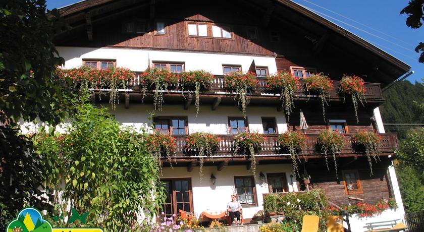 Апартаменты Familienbauernhof Mesner