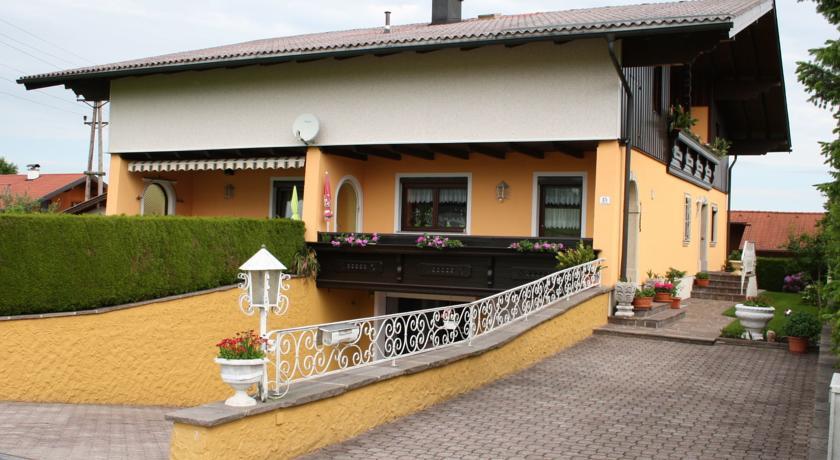 Апартаменты Apartment Windhager Obertrum