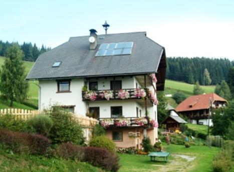 Отель Kinderbauernhof Anderle