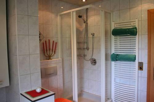 Отель Holiday Home Brunner Kaltenbach