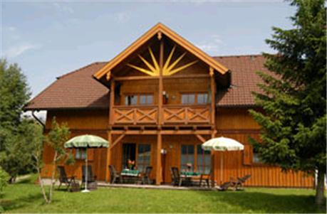 Апартаменты Familien-Appartements Örglwirt's Gut
