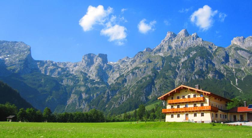 Апартаменты Alpen Appartements Oberlehengut Salzburger Land