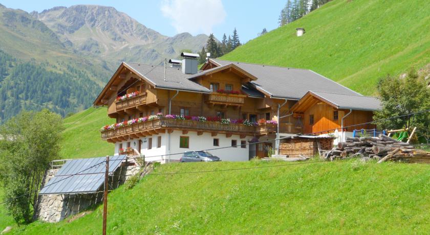 Апартаменты Apartmenthaus Gutwenger