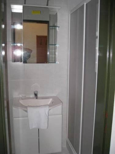 Отель Hotel Ungarische Krone