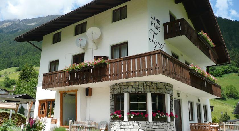 Гостевой дом Gästehaus Landhaus Tyrol