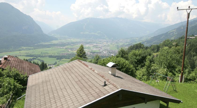 Отель Holiday Home Dolomitenblick Iselsberg I