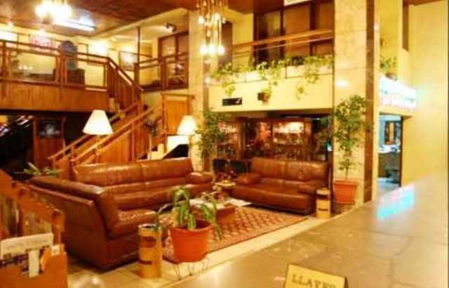 Отель Cesar's Plaza Hotel