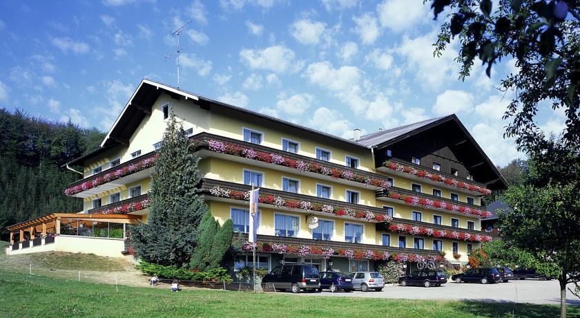 Отель Hotel Schneeweiss