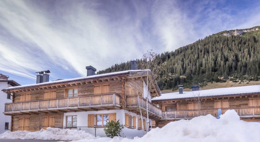 The Chalets by Aurelio