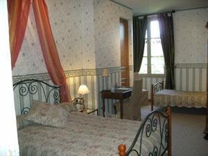 Отель Logis Le Relais Saint Louis