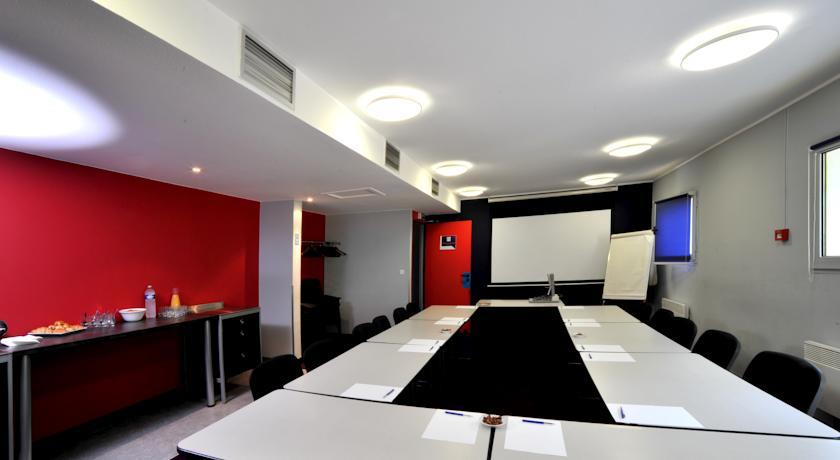 Отель Hôtel Balladins Amiens/Longueau