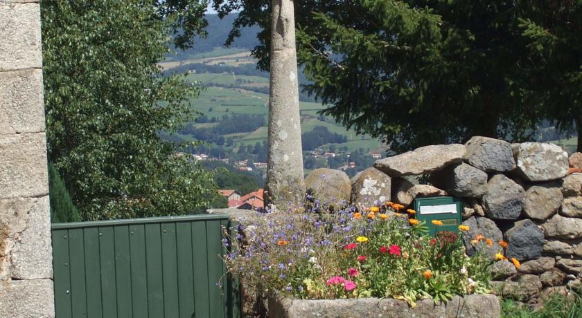 Апартаменты Holiday Home Goutteclaire Sauvain