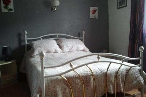 Апартаменты Holiday Home Le Clos Des Jasmins Le Thoronet