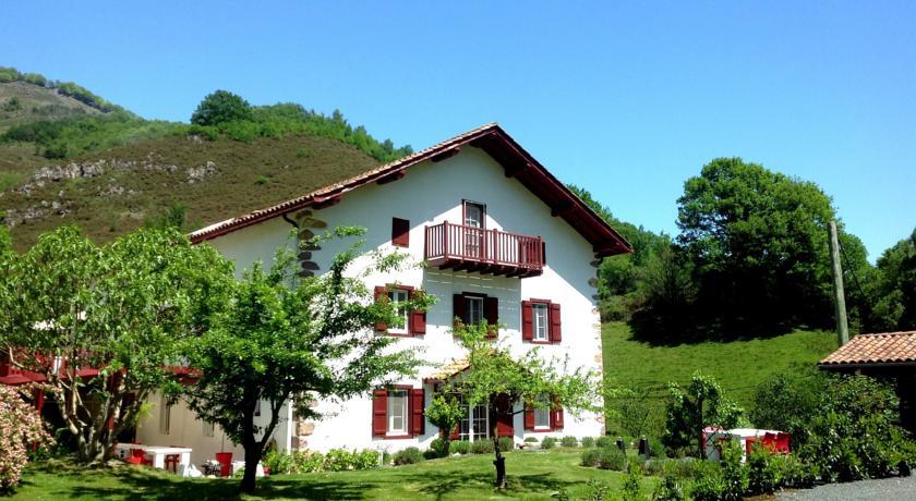Мини-отель Maison Aguerria