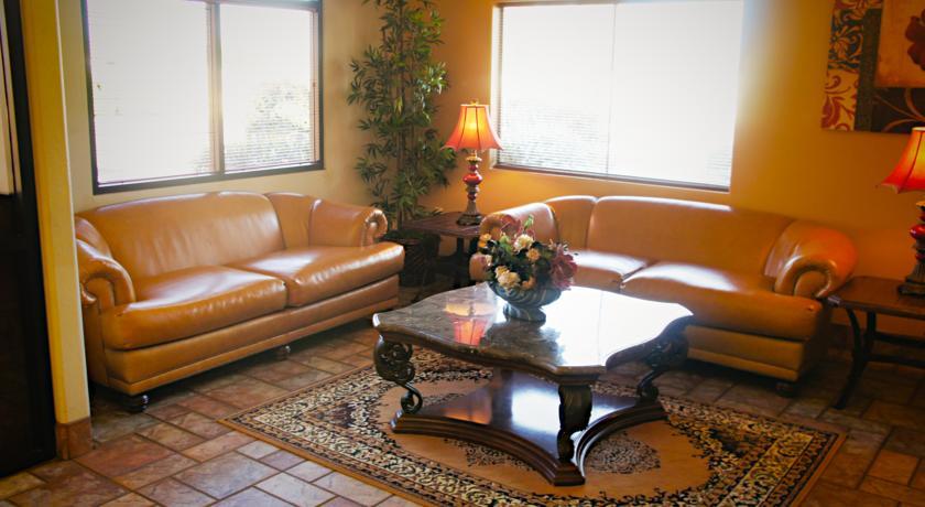 Отель Budget Inn Phoenix