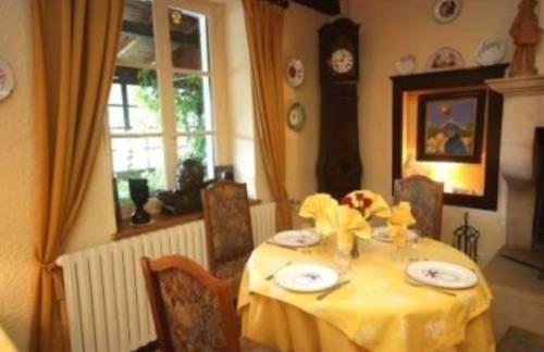 Отель Le Relais de la Voie Sacrée
