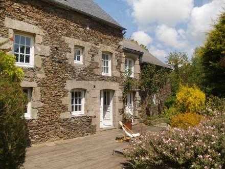 Апартаменты Holiday Home Les Agapanthes Languenan