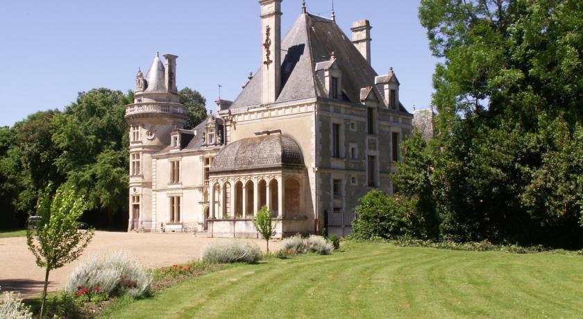 Мини-отель Château de la Court d'Aron
