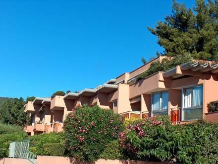 Апартаменты Apartment Les Jardins de la Mer Cavalaire sur Mer