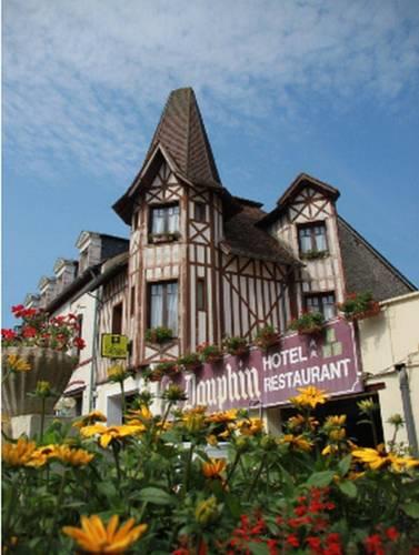 Отель Hôtel le Dauphin