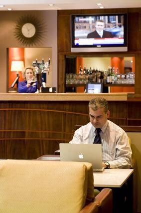 Отель Holiday Inn Express Dublin-Airport