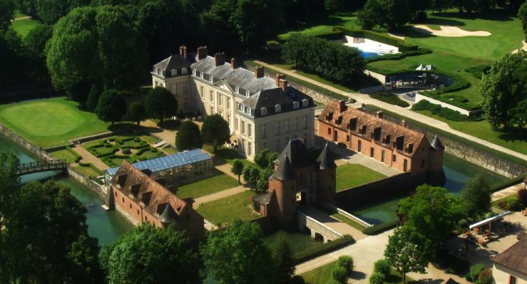 Отель Domaine de Belesbat