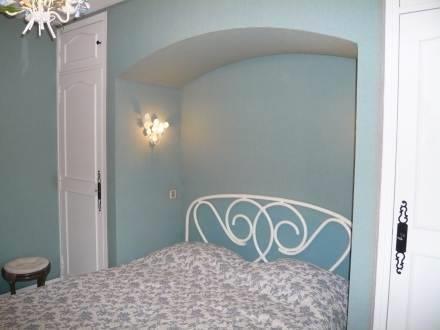 Апартаменты Holiday Home Segusiave Les Issambres