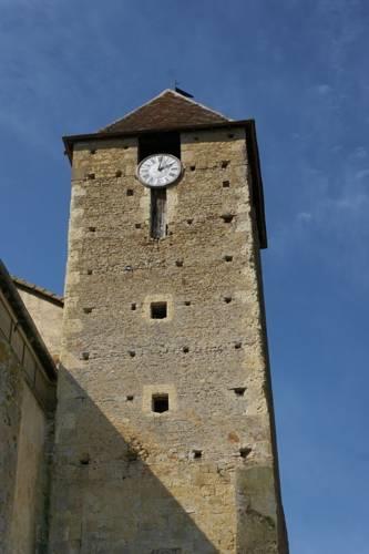 Отель Logis Hotel Restaurant Le Prieure