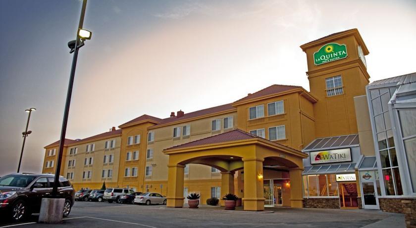 Отель La Quinta Inn & Suites Rapid City