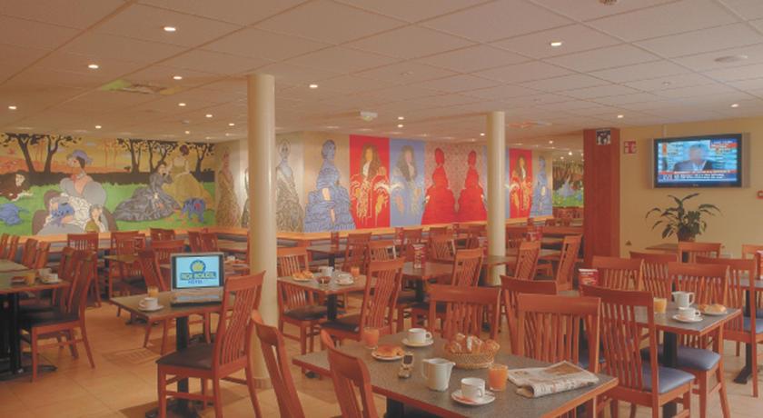 Отель Hotel Roi Soleil - Amnéville