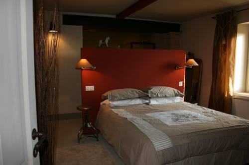 Апартаменты Gite Le Clos de Mara