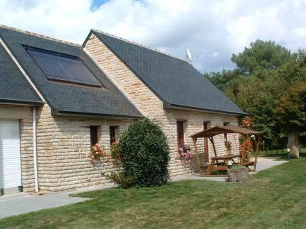 Апартаменты Holiday Home Route Mestrezec Fouesnant