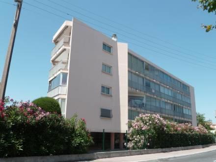 Apartment Le Delta St Raphael