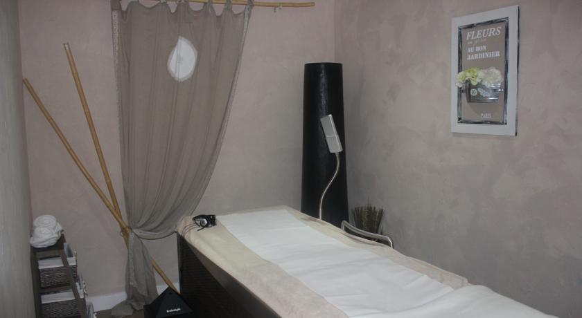 Отель Best Hotel Beuzeville / Honfleur & Spa