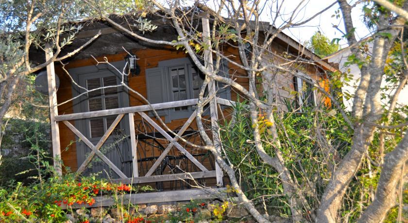 Апартаменты La Cabane d'Esteban