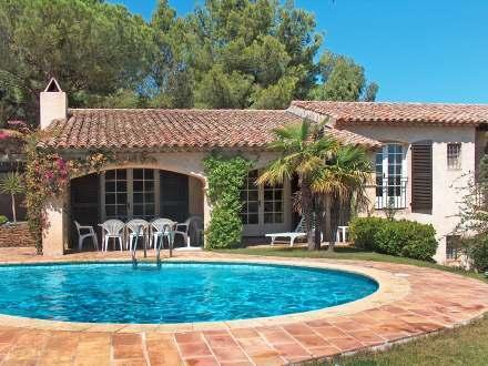 Holiday Home Mas Baladou La Croix-Valmer
