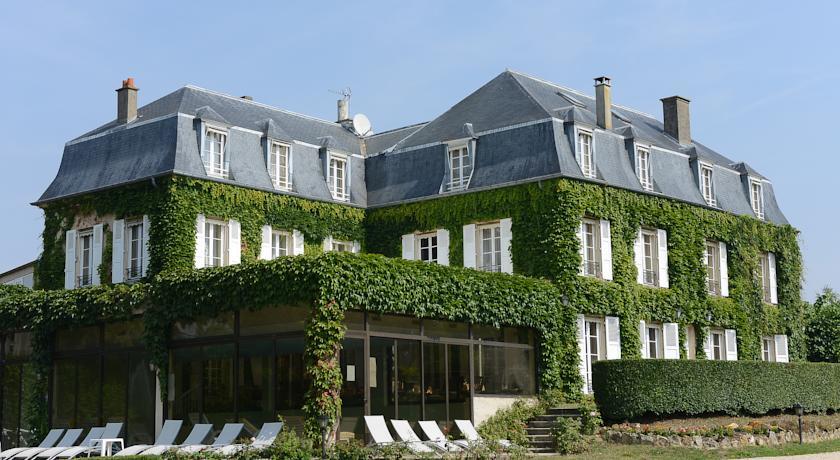 Отель Château de Sancy Marne La Vallée