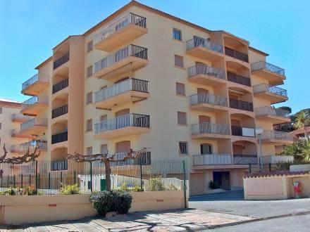 Апартаменты Apartment La Palmeraie II Sainte Maxime