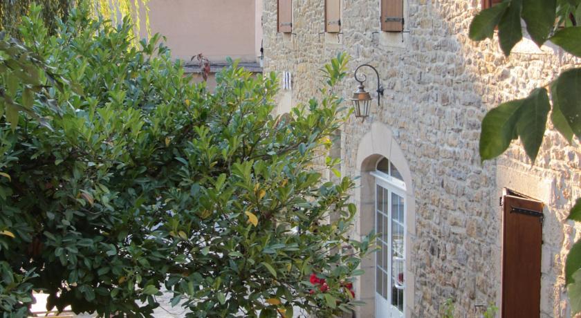 Отель Hôtel Paradis