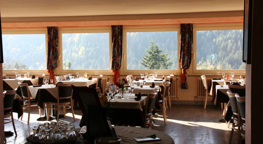 Отель Logis De La Grande Cascade